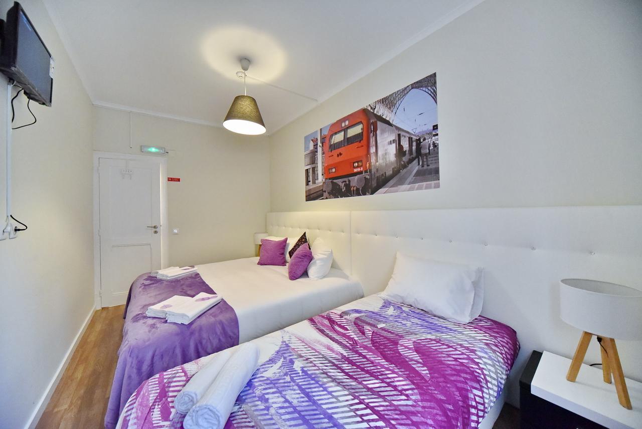 Train Lisbon Hostel Экстерьер фото